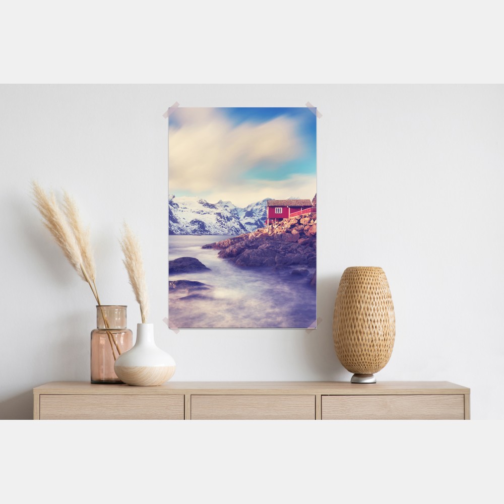 Plakat górski nadmorski krajobraz z czerwonymi domkami – Wallissimo® Plakat górski nadmorski krajobraz z czerwonymi domkami – Wallissimo®