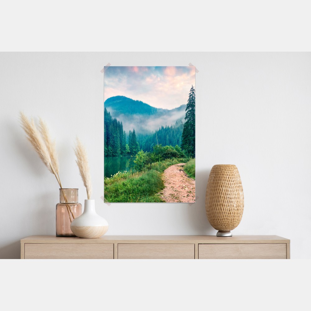 Plakat mglisty poranek nad Lacu Roșu – Wallissimo® Plakat mglisty poranek nad Lacu Roșu – Wallissimo®
