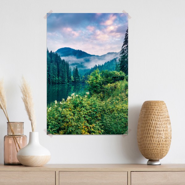 Plakat mglisty wschód słońca nad Lacu Rosu – Wallissimo® Plakat mglisty wschód słońca nad Lacu Rosu – Wallissimo®