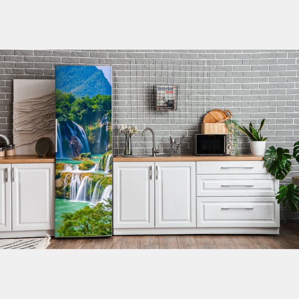 Naklejka na lodówkę szmaragdowe kaskady wodospadów – Wallissimo® Naklejka na lodówkę szmaragdowe kaskady wodospadów – Wallissimo®