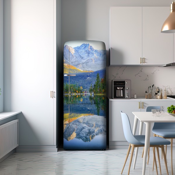 Naklejka na lodówkę jesienne odbicie na Eibsee przy Zugspitze – Wallissimo® Naklejka na lodówkę jesienne odbicie na Eibsee przy Zugspitze – Wallissimo®