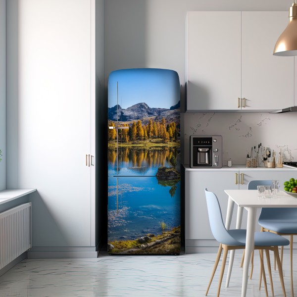 Naklejka na lodówkę jesienne alpejskie jezioro z odbiciami gór – Wallissimo® Naklejka na lodówkę jesienne alpejskie jezioro z odbiciami gór – Wallissimo®