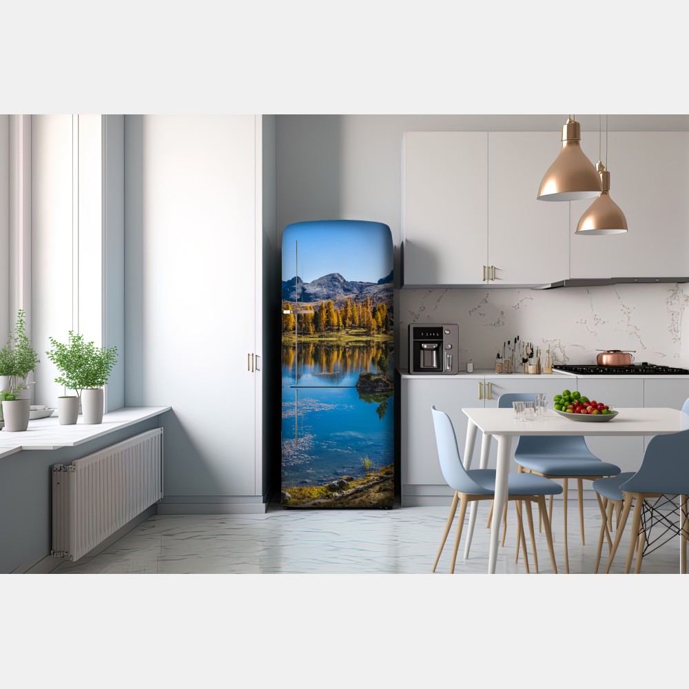 Naklejka na lodówkę jesienne alpejskie jezioro z odbiciami gór – Wallissimo® Naklejka na lodówkę jesienne alpejskie jezioro z odbiciami gór – Wallissimo®