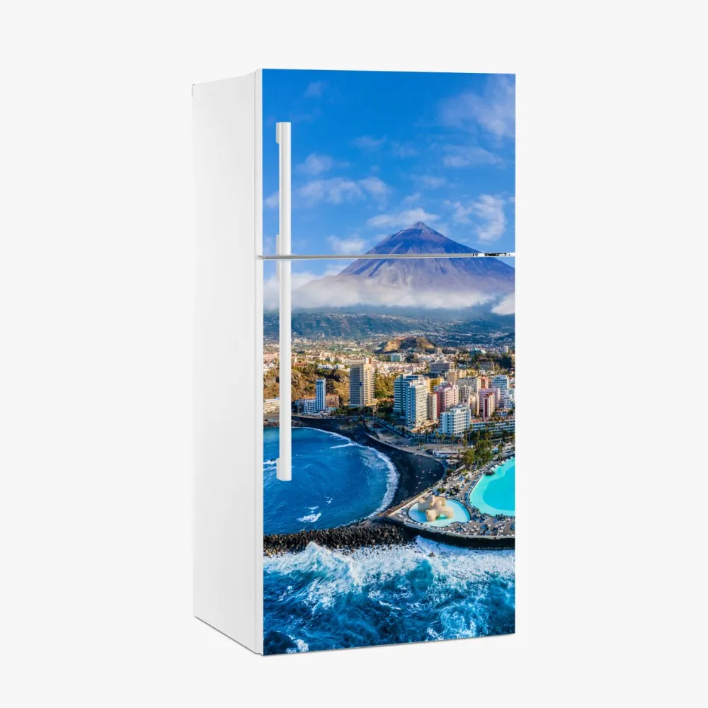 Naklejka na lodówkę panorama lotnicza wybrzeża Teneryfy z wulkanem Teide – Wallissimo® Naklejka na lodówkę panorama lotnicza wybrzeża Teneryfy z wulkanem Teide – Wallissimo®