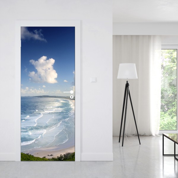 Naklejka na drzwi panorama wybrzeża Byron Bay – Wallissimo® Naklejka na drzwi panorama wybrzeża Byron Bay – Wallissimo®