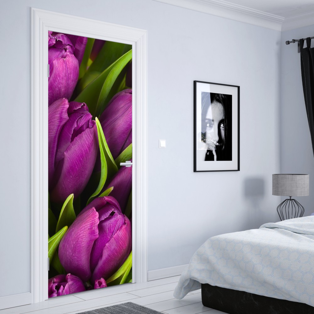Naklejka na drzwi fioletowy bukiet tulipanów – Wallissimo® Naklejka na drzwi fioletowy bukiet tulipanów – Wallissimo®