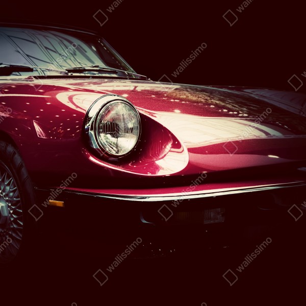 Naklejka na drzwi zbliżenie klasycznego czerwonego samochodu sportowego – Wallissimo® Naklejka na drzwi zbliżenie klasycznego czerwonego samochodu sportowego – Wallissimo®