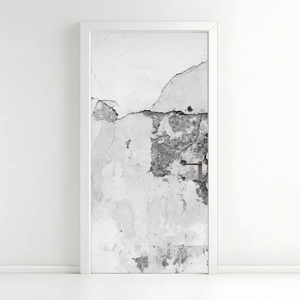 Naklejka na drzwi postarzony tynk na ścianie w odcieniach szarości – Wallissimo® Naklejka na drzwi postarzony tynk na ścianie w odcieniach szarości – Wallissimo®