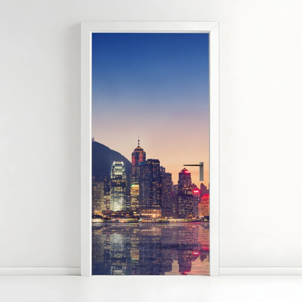 Naklejka na drzwi Hongkong panorama miasta o zmierzchu – Wallissimo® Naklejka na drzwi Hongkong panorama miasta o zmierzchu – Wallissimo®