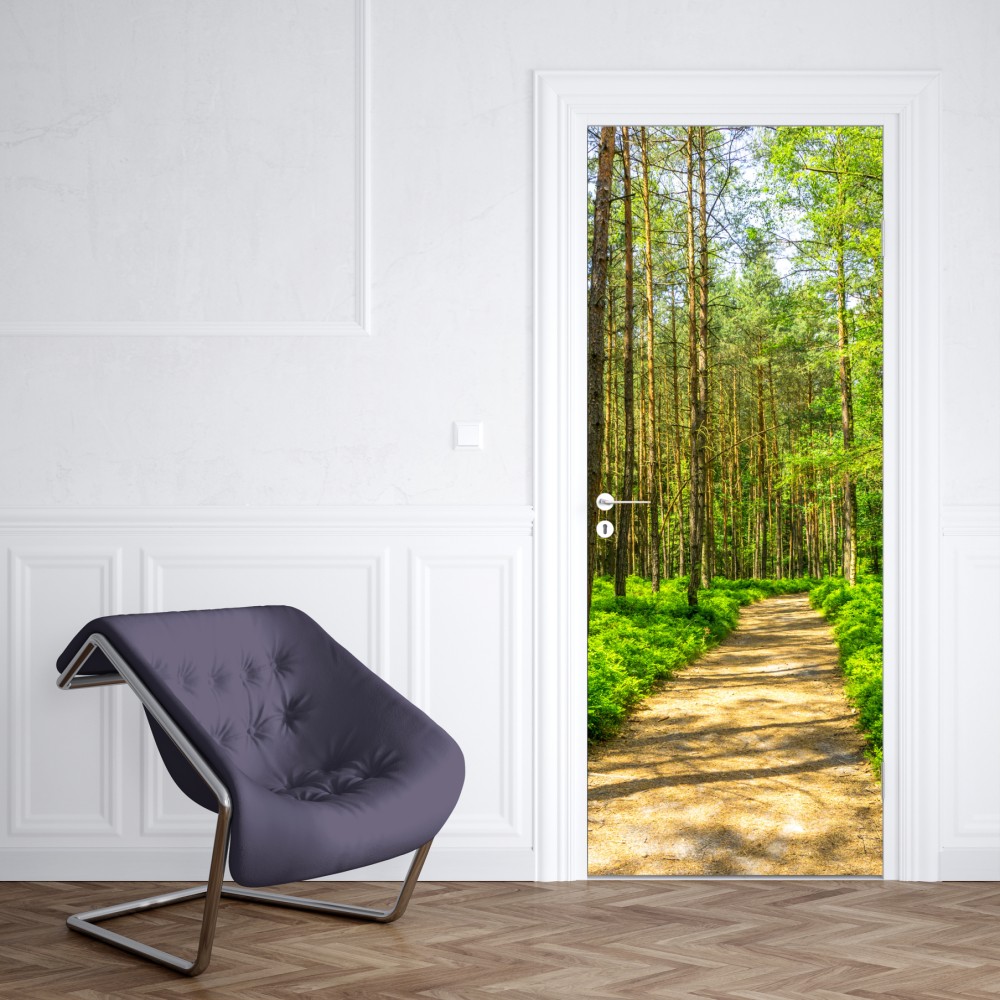 Naklejka na drzwi słoneczna leśna ścieżka wśród sosen – Wallissimo® Naklejka na drzwi słoneczna leśna ścieżka wśród sosen – Wallissimo®