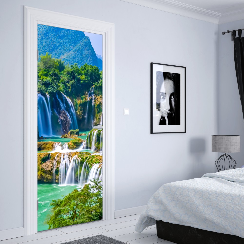 Naklejka na drzwi szmaragdowe kaskady wodospadów – Wallissimo® Naklejka na drzwi szmaragdowe kaskady wodospadów – Wallissimo®