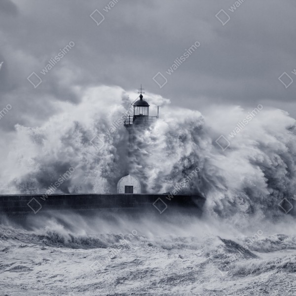 Naklejka na drzwi latarnia morska pochłonięta przez fale – Wallissimo® Naklejka na drzwi latarnia morska pochłonięta przez fale – Wallissimo®