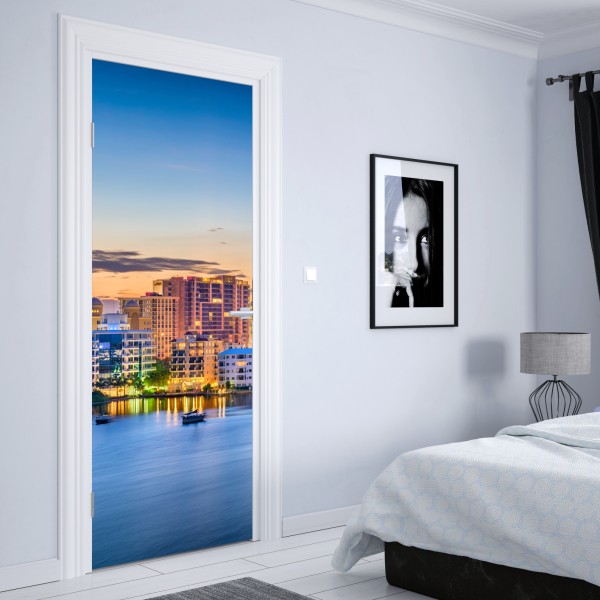 Naklejka na drzwi Sarasota o świcie nad zatoką – Wallissimo® Naklejka na drzwi Sarasota o świcie nad zatoką – Wallissimo®