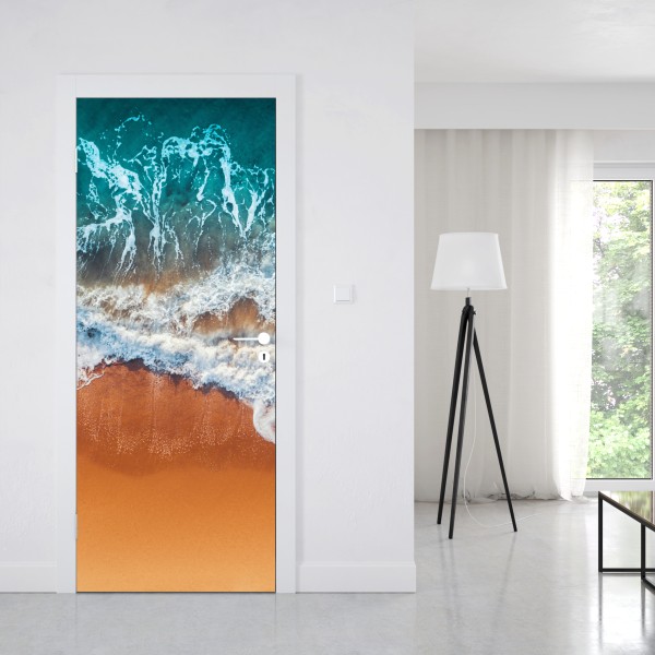 Naklejka na drzwi lotnicze ujęcie turkusowych fal na piaszczystej plaży – Wallissimo® Naklejka na drzwi lotnicze ujęcie turkusowych fal na piaszczystej plaży – Wallissimo®