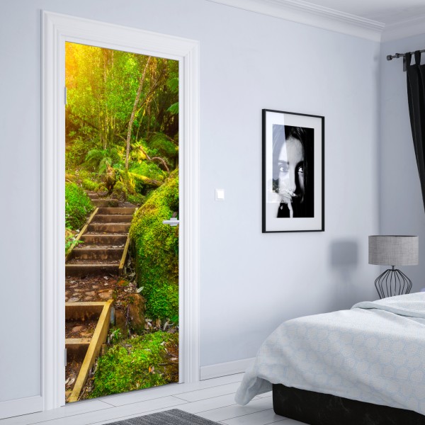 Naklejka na drzwi słoneczna kwiatowa alejka w Umbrii – Wallissimo®