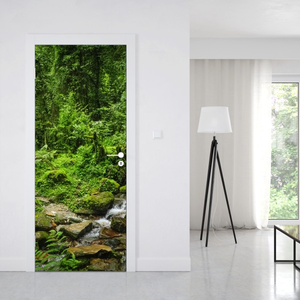 Naklejka na drzwi bujny zielony leśny wodospad – Wallissimo® Naklejka na drzwi bujny zielony leśny wodospad – Wallissimo®
