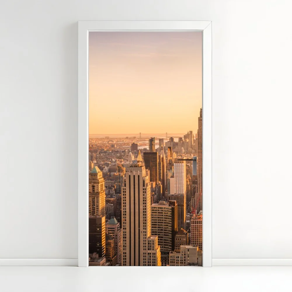 Naklejka na drzwi złoty zachód nad panoramą Nowego Jorku – Wallissimo® Naklejka na drzwi złoty zachód nad panoramą Nowego Jorku – Wallissimo®