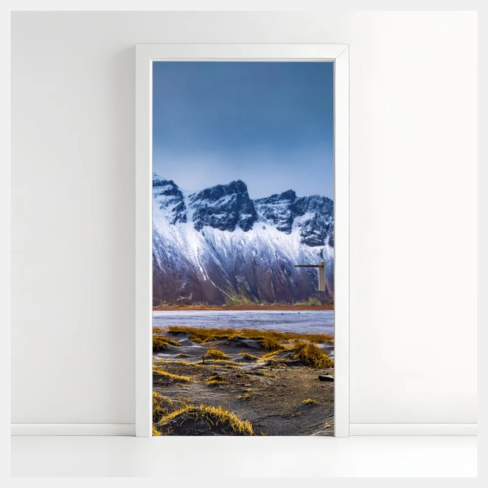 Naklejka na drzwi panorama Vestrahorn na Stokksnes – Wallissimo® Naklejka na drzwi panorama Vestrahorn na Stokksnes – Wallissimo®