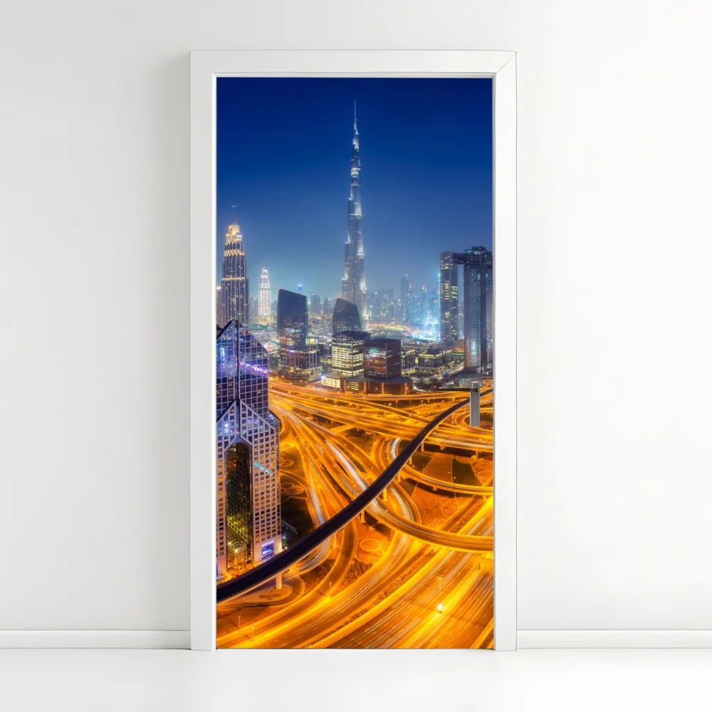 Naklejka na drzwi panorama nocnego Dubaju – Wallissimo® Naklejka na drzwi panorama nocnego Dubaju – Wallissimo®