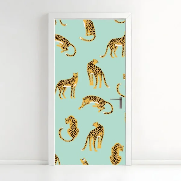 Naklejka na drzwi zabawny wzór gepardów na turkusowym tle