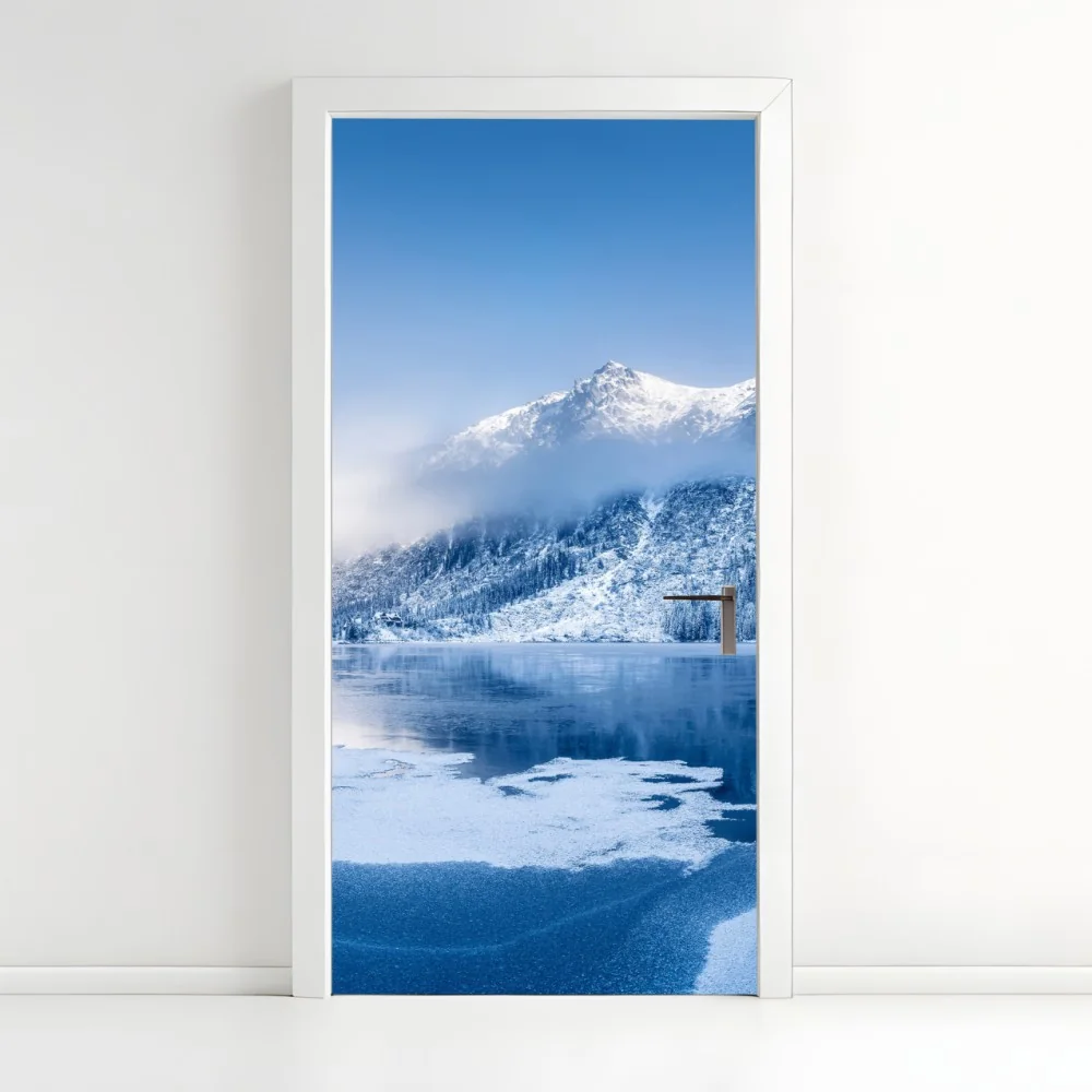 Naklejka na drzwi spokojna zimowa panorama Alp – Wallissimo® Naklejka na drzwi spokojna zimowa panorama Alp – Wallissimo®