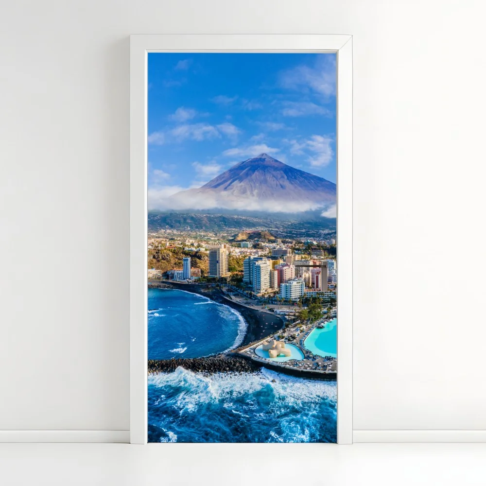 Naklejka na drzwi panorama lotnicza wybrzeża Teneryfy z wulkanem Teide – Wallissimo® Naklejka na drzwi panorama lotnicza wybrzeża Teneryfy z wulkanem Teide – Wallissimo®