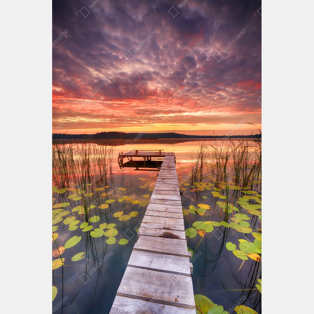 Naklejka na biurko i stół wschód słońca nad spokojnym jeziorem – Wallissimo® Naklejka na biurko i stół wschód słońca nad spokojnym jeziorem – Wallissimo®