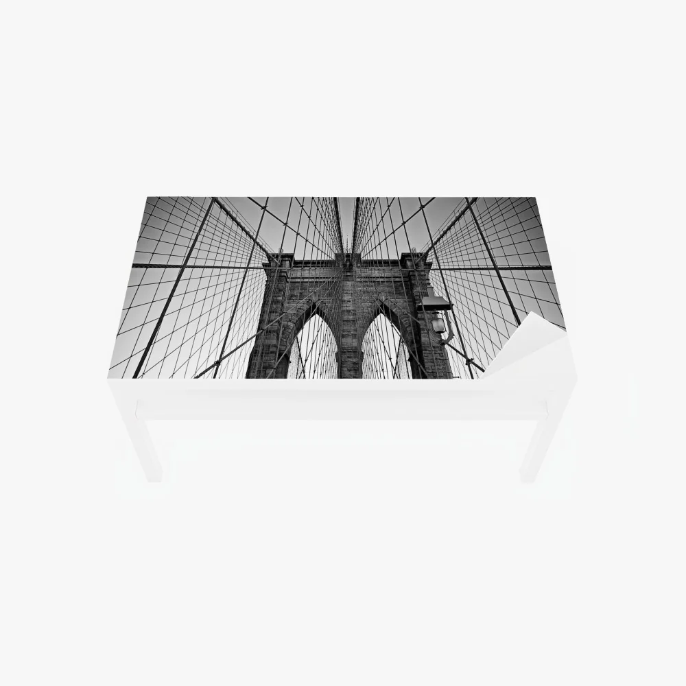 Naklejka na biurko i stół symetryczny most wiszący w czerni i bieli – Wallissimo® Naklejka na biurko i stół symetryczny most wiszący w czerni i bieli – Wallissimo®