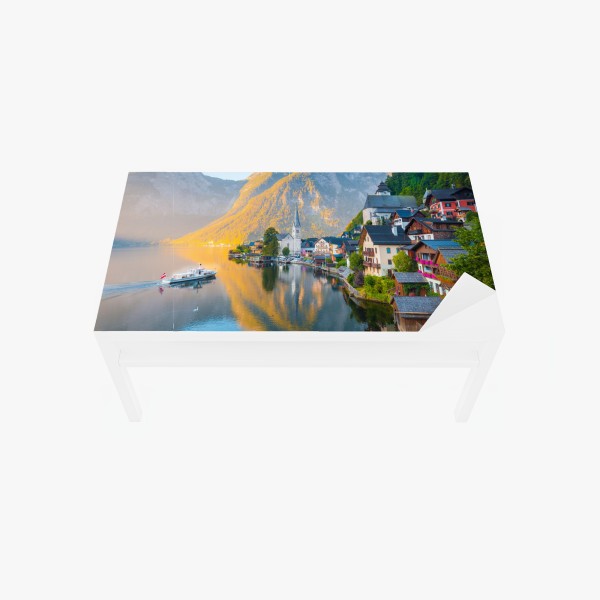 Naklejka na biurko i stół poranny blask Hallstatt nad jeziorem