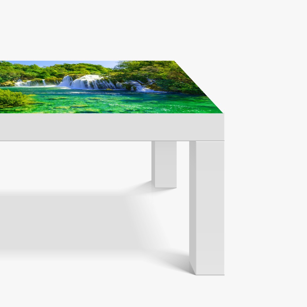 Naklejka na biurko i stół szmaragdowy wodospad – Wallissimo® Naklejka na biurko i stół szmaragdowy wodospad – Wallissimo®