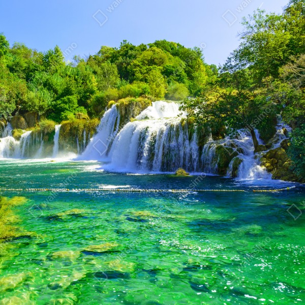 Naklejka na biurko i stół szmaragdowy wodospad – Wallissimo® Naklejka na biurko i stół szmaragdowy wodospad – Wallissimo®