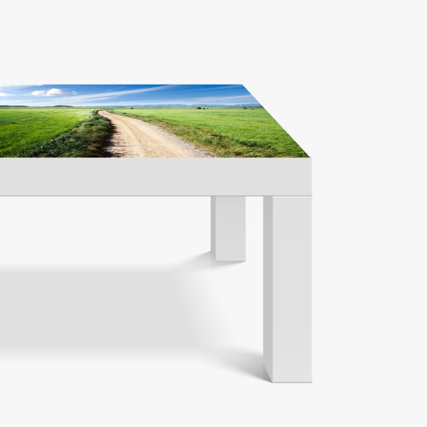 Naklejka na biurko i stół mglisty las czarno-biały – Wallissimo®