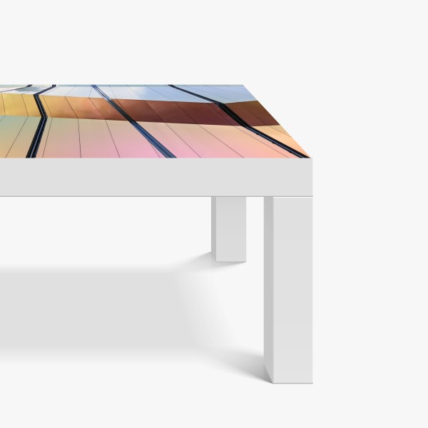 Naklejka na biurko i stół eteryczna fioletowa abstrakcja marmurowa – Wallissimo®