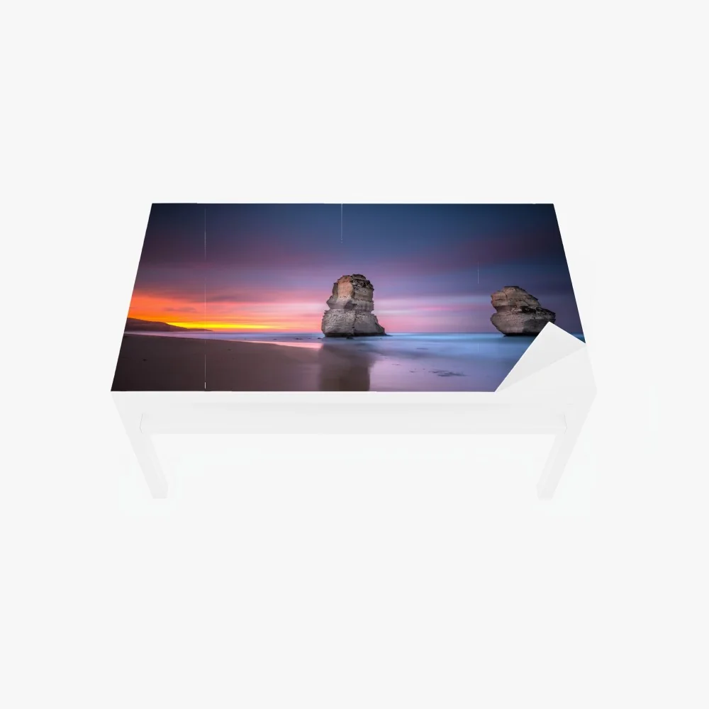 Naklejka na biurko i stół spokojny morski pejzaż z formacjami skalnymi o zachodzie słońca – Wallissimo® Naklejka na biurko i stół spokojny morski pejzaż z formacjami skalnymi o zachodzie słońca – Wallissimo®