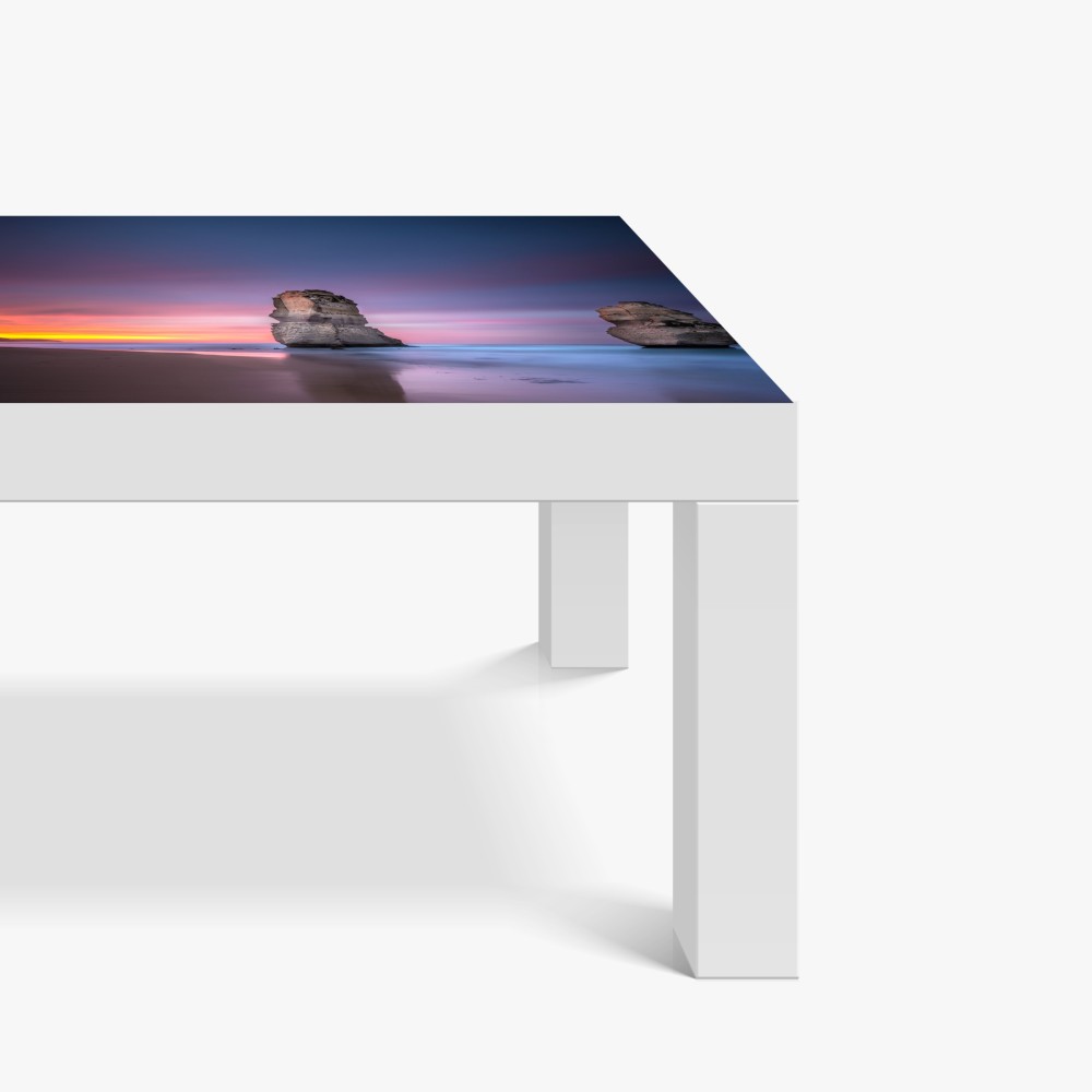 Naklejka na biurko i stół spokojny morski pejzaż z formacjami skalnymi o zachodzie słońca – Wallissimo® Naklejka na biurko i stół spokojny morski pejzaż z formacjami skalnymi o zachodzie słońca – Wallissimo®