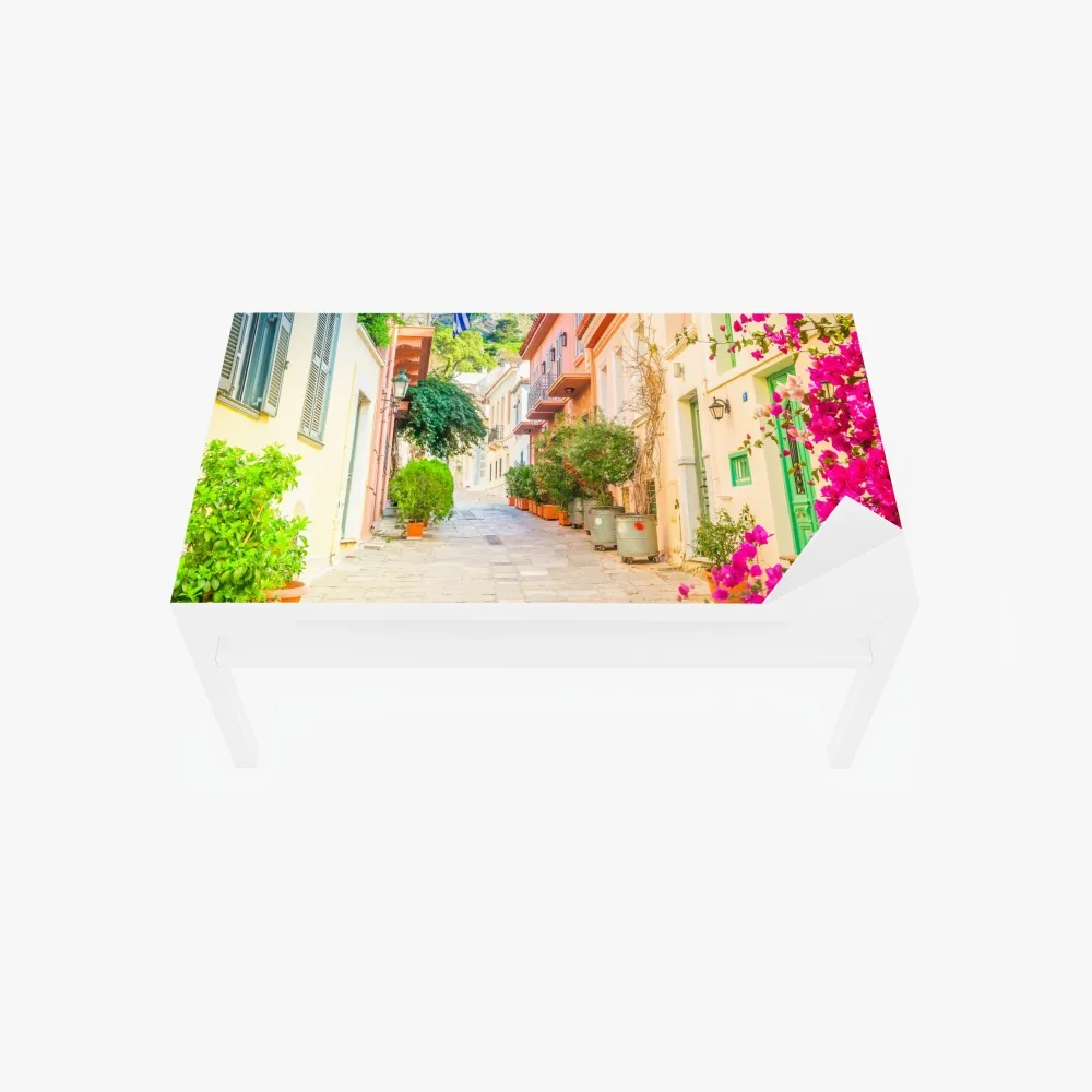 Naklejka na biurko i stół słoneczna grecka uliczka z bougainvilleą – Wallissimo® Naklejka na biurko i stół słoneczna grecka uliczka z bougainvilleą – Wallissimo®