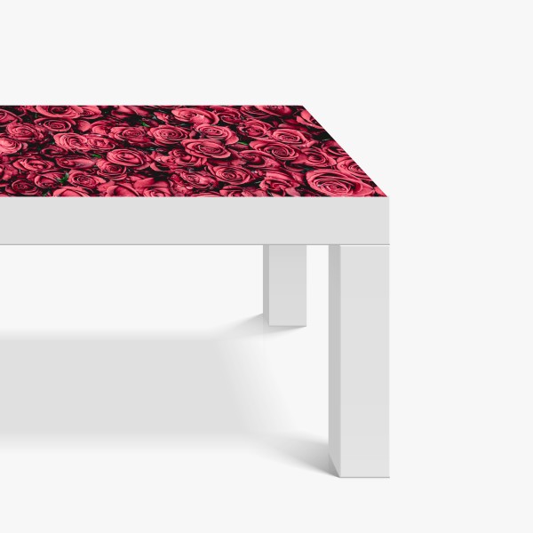 Naklejka na biurko i stół gęste czerwone róże dekoracja ścienna