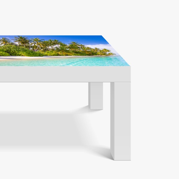 Naklejka na biurko i stół pastelowy wzór liści miłorzębu ze złotymi akcentami – Wallissimo®