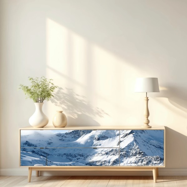 Naklejka repozycjonowalna majestatyczny alpejski szczyt zimą – Wallissimo® Naklejka repozycjonowalna majestatyczny alpejski szczyt zimą – Wallissimo®