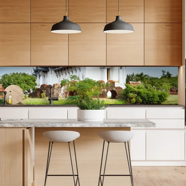 Naklejka repozycjonowalna zimowy las brzozowy ze złotym świtem – Wallissimo®