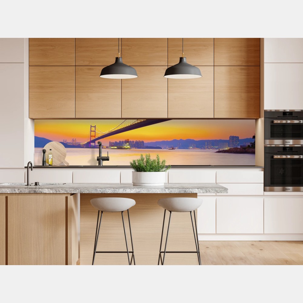 Naklejka repozycjonowalna złoty zachód słońca nad mostem wiszącym – Wallissimo® Naklejka repozycjonowalna złoty zachód słońca nad mostem wiszącym – Wallissimo®