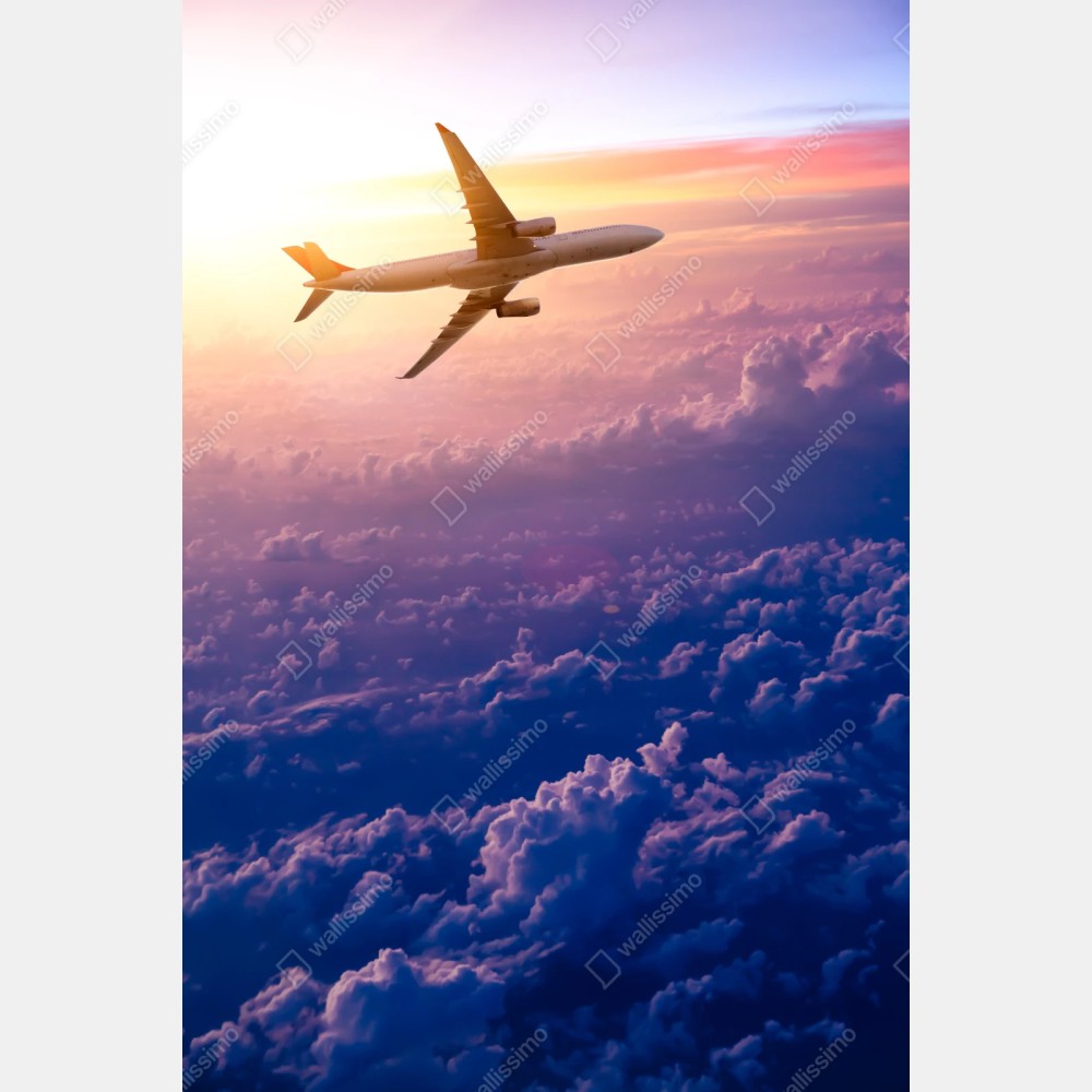 Naklejka repozycjonowalna samolot nad chmurami o wschodzie słońca – Wallissimo® Naklejka repozycjonowalna samolot nad chmurami o wschodzie słońca – Wallissimo®
