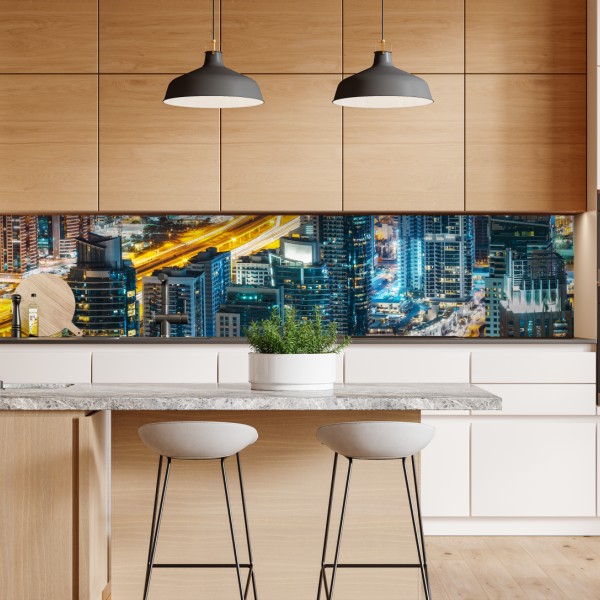 Naklejka repozycjonowalna zamarznięte jezioro o świcie z leśnym odbiciem – Wallissimo®