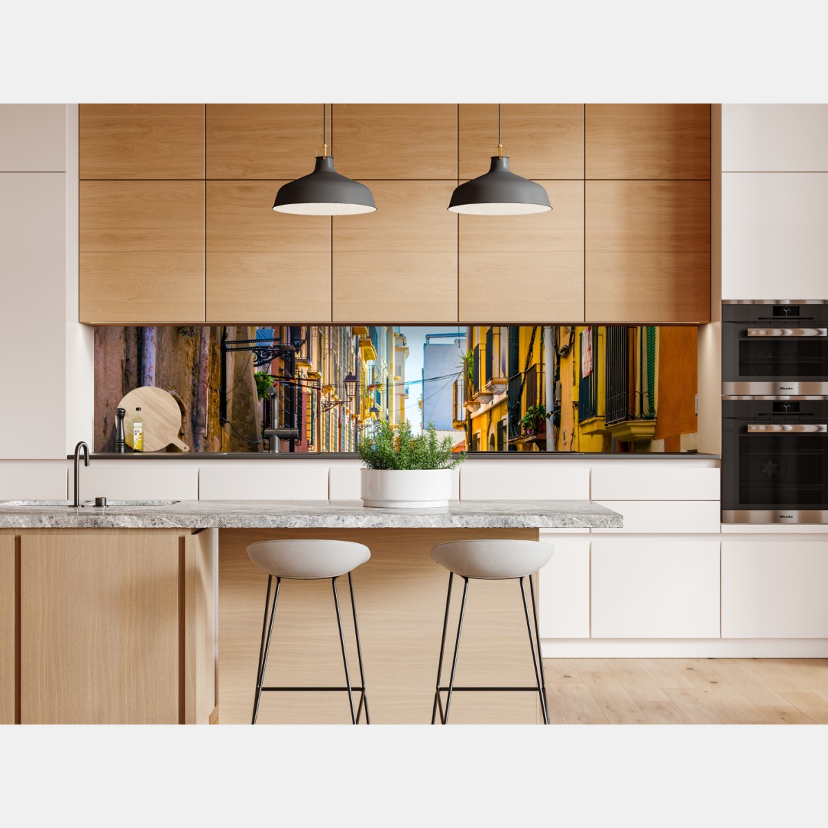 Naklejka repozycjonowalna słoneczna Śródziemnomorska uliczka z kolorowymi fasadami – Wallissimo® Naklejka repozycjonowalna słoneczna Śródziemnomorska uliczka z kolorowymi fasadami – Wallissimo®