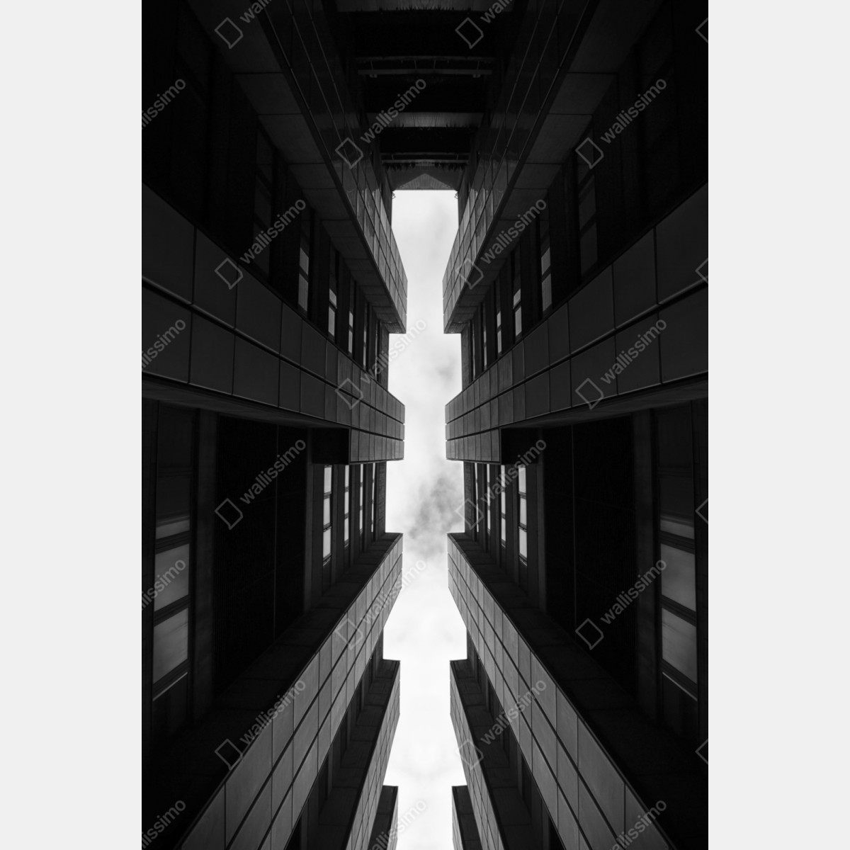 Naklejka repozycjonowalna pionowa miejska symetria w monochromie – Wallissimo® Naklejka repozycjonowalna pionowa miejska symetria w monochromie – Wallissimo®