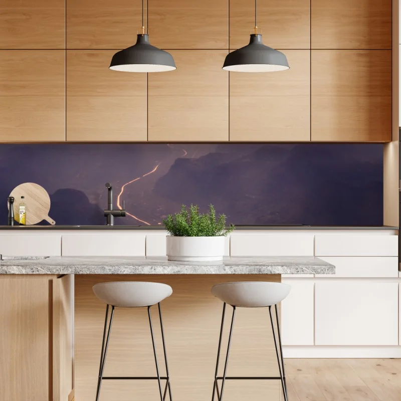 Naklejka repozycjonowalna słoneczne podwórko pełne kwiatów i zielonych drzwi – Wallissimo®