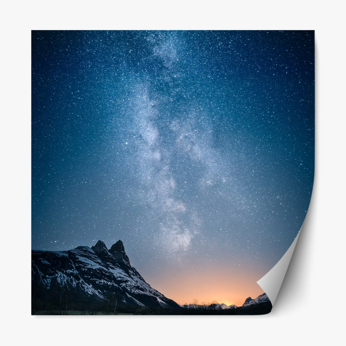 Naklejka repozycjonowalna droga mleczna nad górskim odbiciem – Wallissimo® Naklejka repozycjonowalna droga mleczna nad górskim odbiciem – Wallissimo®