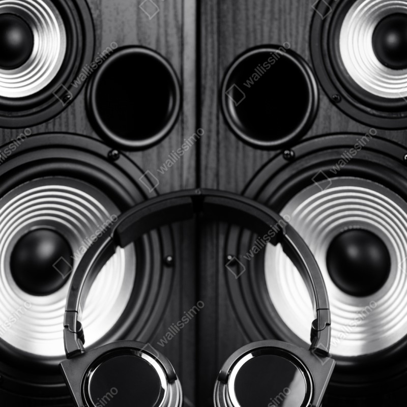Naklejka repozycjonowalna monochromatyczne ujęcie audio ze słuchawkami i głośnikami – Wallissimo® Naklejka repozycjonowalna monochromatyczne ujęcie audio ze słuchawkami i głośnikami – Wallissimo®