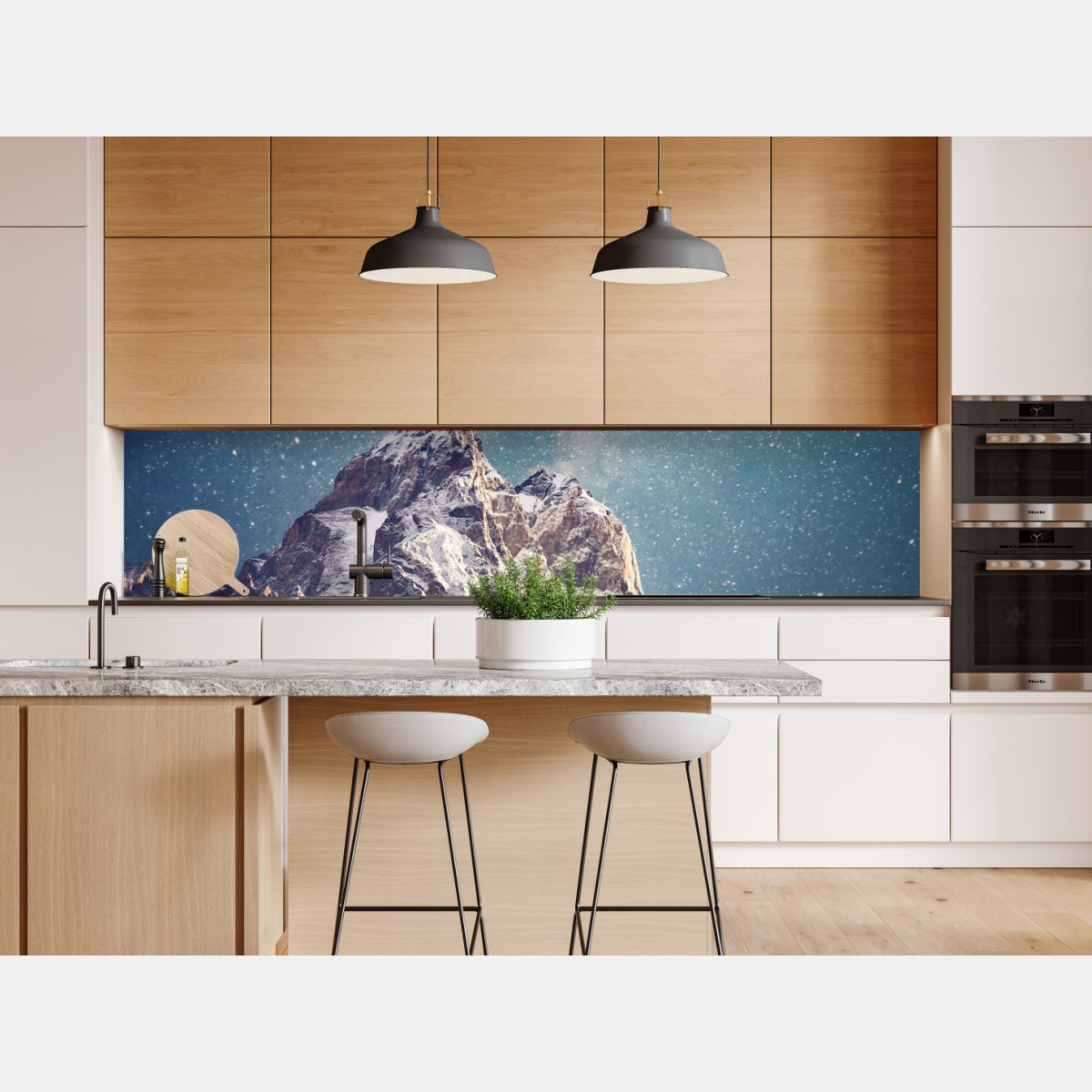 Naklejka repozycjonowalna noc pełna gwiazd nad Ushba – Wallissimo® Naklejka repozycjonowalna noc pełna gwiazd nad Ushba – Wallissimo®