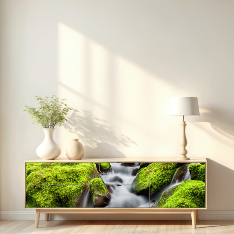 Naklejka repozycjonowalna mechowy strumień przy Sol Duc Falls – Wallissimo® Naklejka repozycjonowalna mechowy strumień przy Sol Duc Falls – Wallissimo®